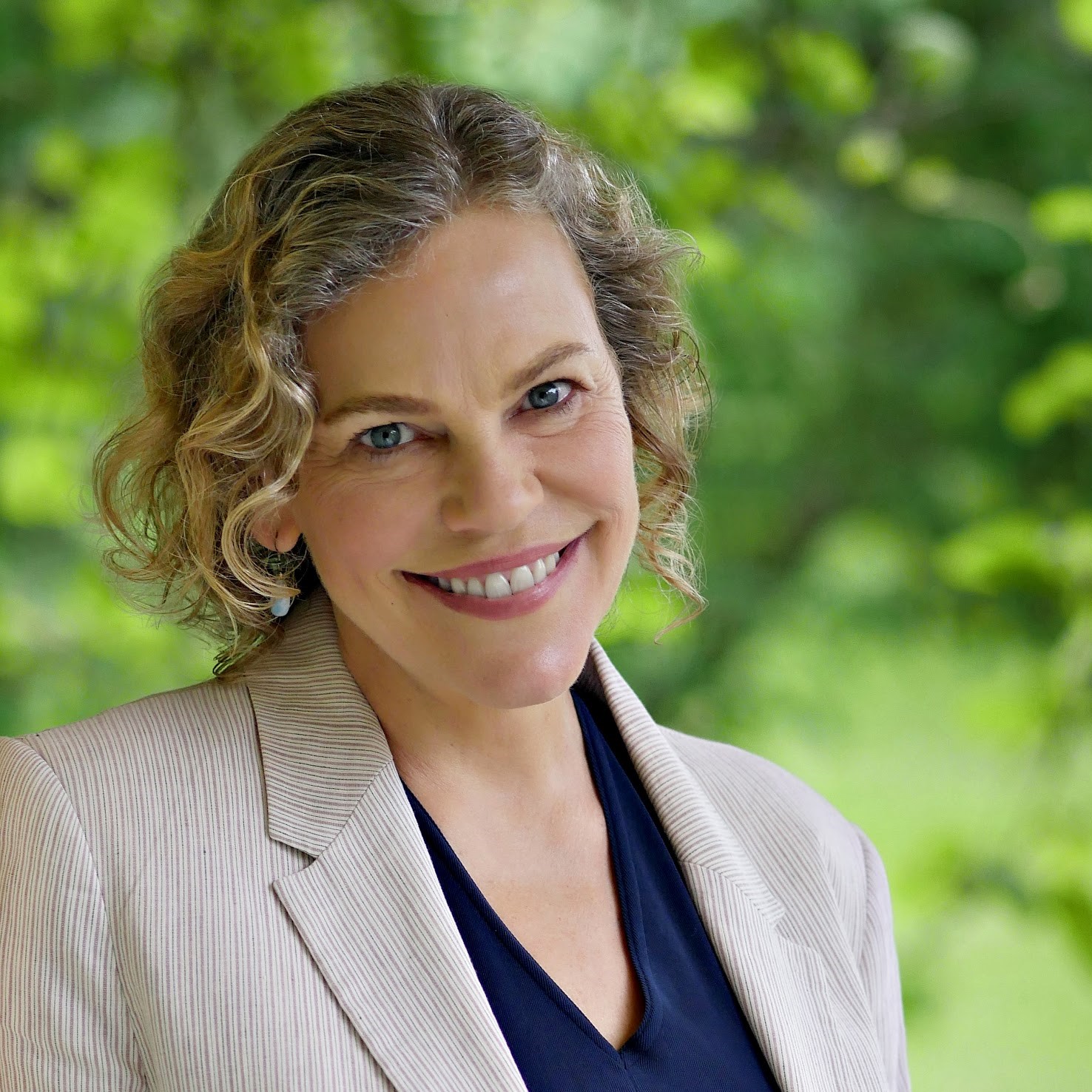 Laura Markham headshot