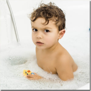 toddler boy bath